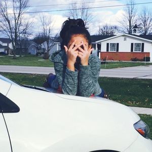 Meet your Posher, May